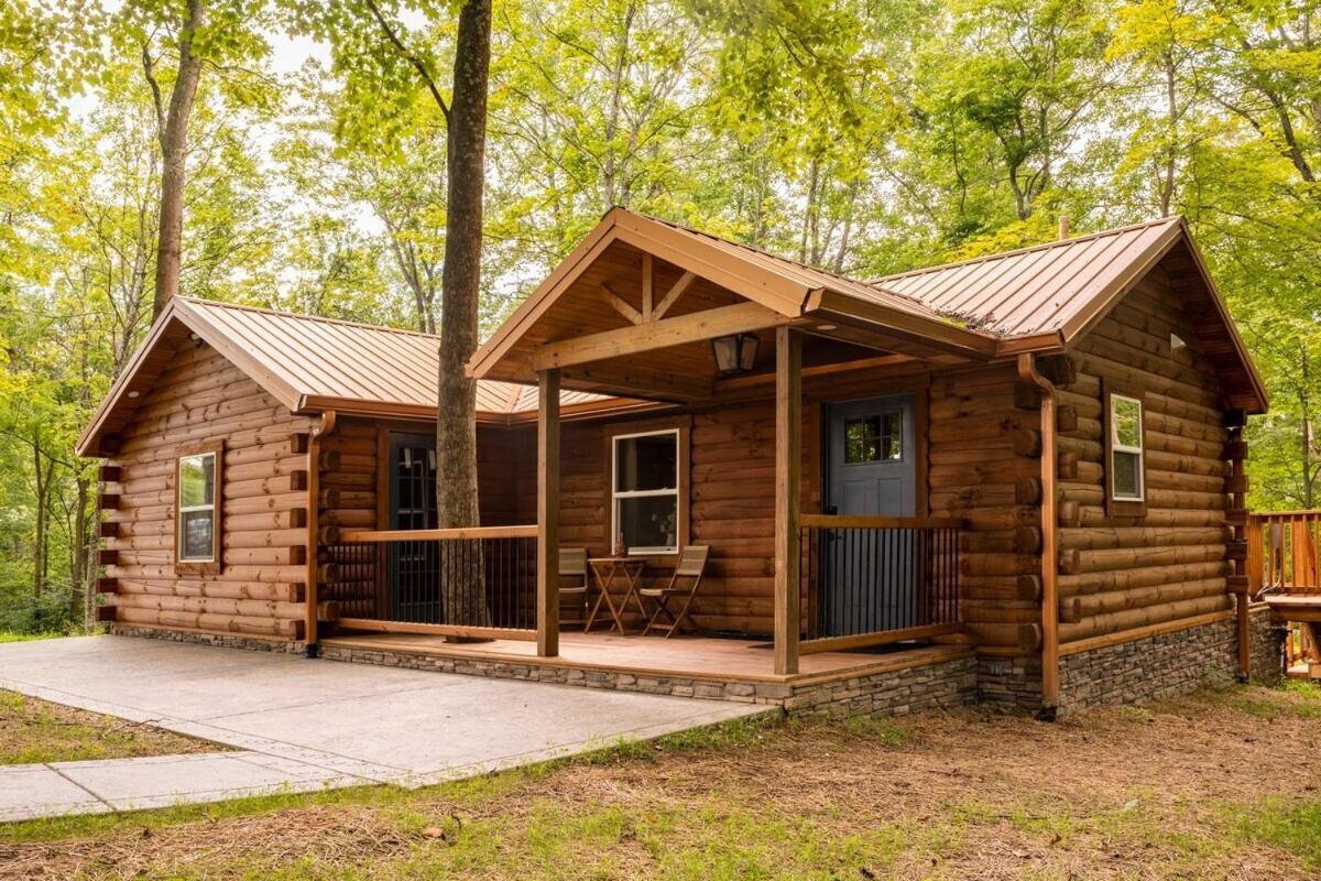 Secluded Wooded Cabin Near The Hocking Hills New Straitsville エクステリア 写真